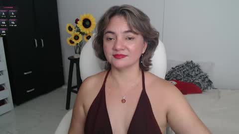 Snapshot of ana_hotmilfx chatting on March 11, 2025, 2:32 am ANA online show from March 11, 2025, 2:32 am