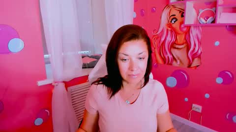 Snapshot of ana_mills chatting on October 23, 2025, 11:20 am Ana online show from October 23, 2025, 11:20 am