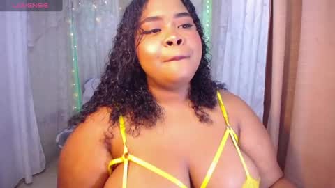 Snapshot of ana_off_alana chatting on October 2, 2025, 12:06 am Ana online show from October 2, 2025, 12:06 am