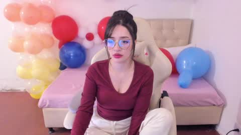 Im anna but you can call me as you want online show from April 11, 2026, 10:03 pm