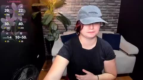 Snapshot of anaa_rosee chatting on June 20, 2026, 12:52 pm Ana online show from June 20, 2026, 12:52 pm