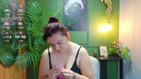 Snapshot of anaa_rosee chatting on June 30, 2026, 12:39 pm Ana online show from June 30, 2026, 12:39 pm