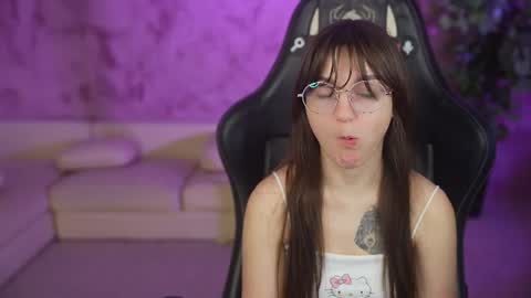 Snapshot of anabel2054 chatting on June 25, 2026, 6:29 am Sweet girls online show from June 25, 2026, 6:29 am