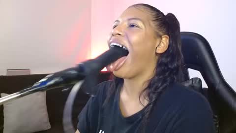 Snapshot of anabel693 chatting on March 11, 2025, 1:45 pm anabel alice gandara online show from March 11, 2025, 1:45 pm