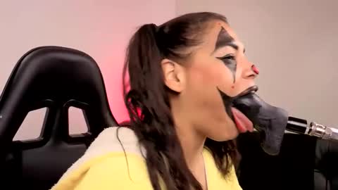 Snapshot of anabel693 chatting on October 2, 2025, 10:44 am anabel alice gandara online show from October 2, 2025, 10:44 am