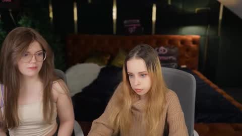 Snapshot of anabel_team054 chatting on January 8, 2026, 11:23 am PLAYHARD054 online show from January 8, 2026, 11:23 am