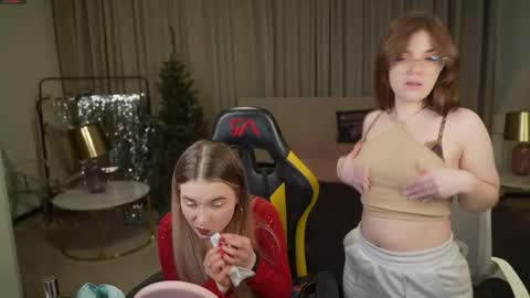 Snapshot of anabel_team054 chatting on January 13, 2026, 3:28 pm PLAYHARD054 online show from January 13, 2026, 3:28 pm