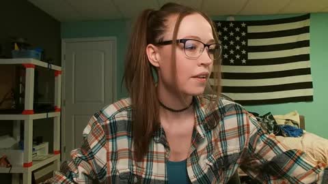 Anabelleleigh online show from October 29, 2025, 2:25 am