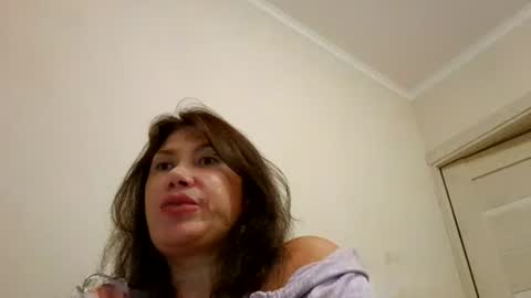 ANABELLOVEE online show from July 10, 2026, 9:28 pm