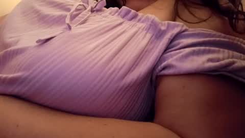 ANABELLOVEE online show from July 16, 2026, 8:42 am