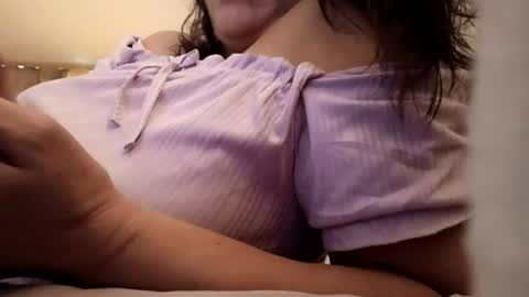 ANABELLOVEE online show from July 29, 2026, 6:33 am