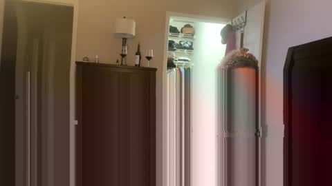 Anador online show from October 21, 2025, 3:40 am