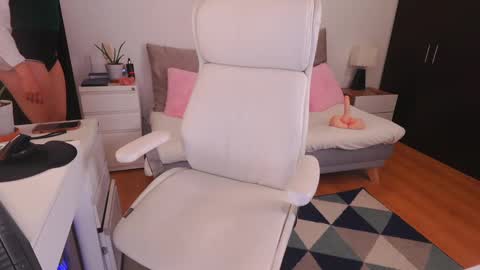 IG Soyanah  online show from January 31, 2025, 12:39 am