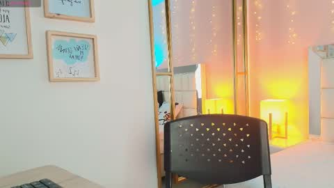 Anahi  online show from March 5, 2026, 7:21 pm