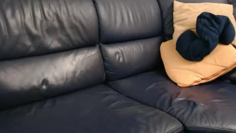 Snapshot of analbottom2 chatting on December 3, 2024, 8:17 pm analbottom2 online show from December 3, 2024, 8:17 pm