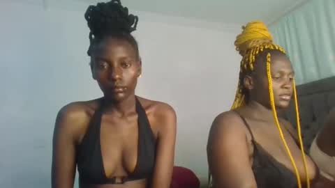 Snapshot of analeia_ chatting on January 28, 2025, 2:32 am Analeia online show from January 28, 2025, 2:32 am