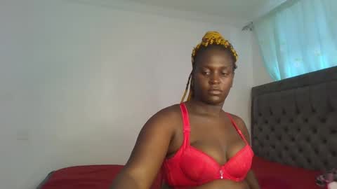 Snapshot of analeia_ chatting on January 30, 2025, 5:41 am Analeia online show from January 30, 2025, 5:41 am