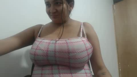 Snapshot of analy_hot chatting on October 3, 2025, 11:46 pm analy_hot online show from October 3, 2025, 11:46 pm