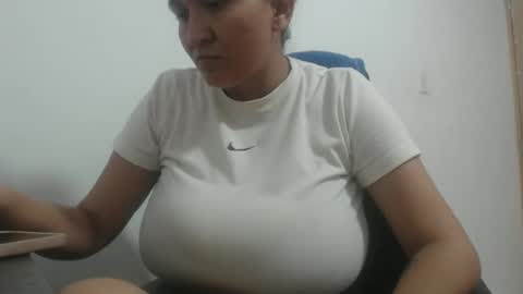 analy_hot online show from March 18, 2026, 8:45 pm