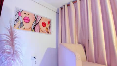 Ana online show from February 14, 2026, 7:43 pm