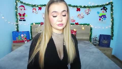 anastacyyellig online show from December 27, 2024, 6:03 am