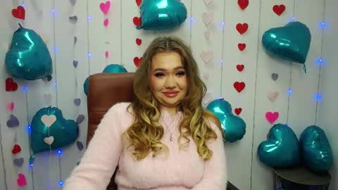 anastacyyellig online show from February 15, 2025, 8:11 pm