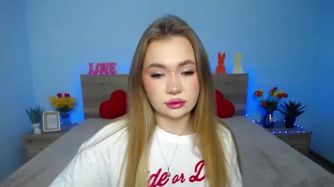 anastacyyellig online show from March 10, 2025, 10:55 pm