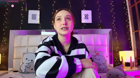 Snapshot of anastasia_windel chatting on November 1, 2025, 7:16 pm Anastasia online show from November 1, 2025, 7:16 pm