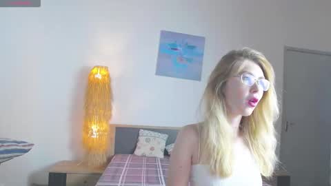 Snapshot of anastasiaga chatting on September 18, 2025, 7:05 pm Anastasia online show from September 18, 2025, 7:05 pm