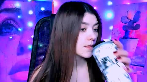 Snapshot of anasteisher chatting on February 4, 2026, 3:18 pm Ana online show from February 4, 2026, 3:18 pm