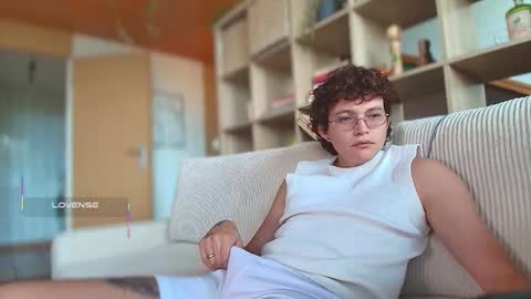 Tell Me  ANDRESS ----- online show from October 4, 2025, 10:57 am