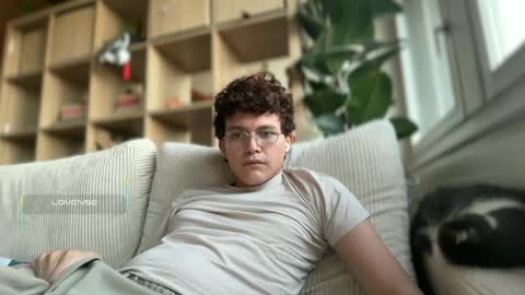 Tell Me  ANDRESS ----- online show from November 4, 2025, 4:06 pm