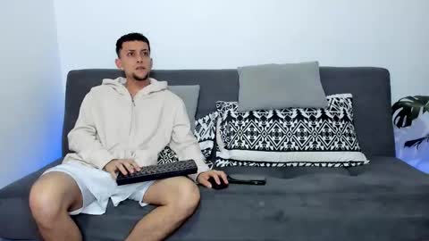 Ander Arias online show from November 20, 2025, 11:21 am