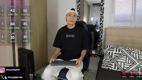 Snapshot of ander_bisex chatting on October 13, 2025, 11:21 am Ander online show from October 13, 2025, 11:21 am