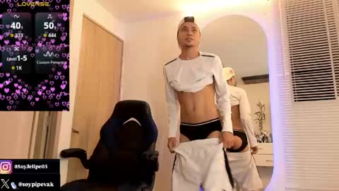 Ander online show from April 26, 2026, 4:21 am