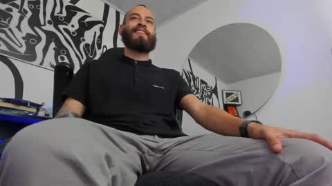 Andrs   -                   online show from March 6, 2026, 12:18 am