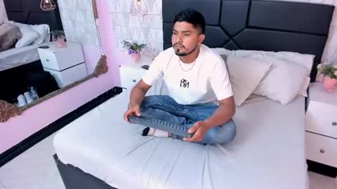 Andy online show from July 10, 2026, 10:45 pm