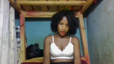 Snapshot of andiscah21 chatting on September 27, 2025, 6:07 am Rasoa Edime Anissia online show from September 27, 2025, 6:07 am