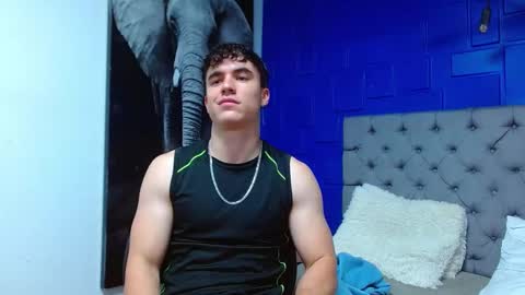 Snapshot of andre_parker chatting on February 27, 2025, 10:20 pm Andre Parker online show from February 27, 2025, 10:20 pm