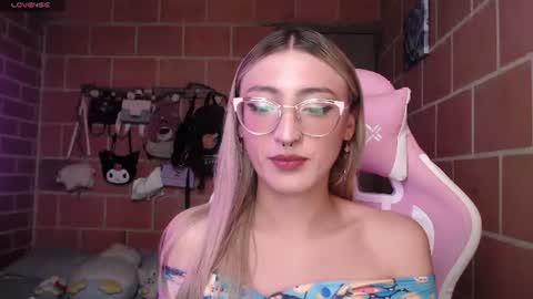 Andrea  online show from June 9, 2026, 3:34 pm