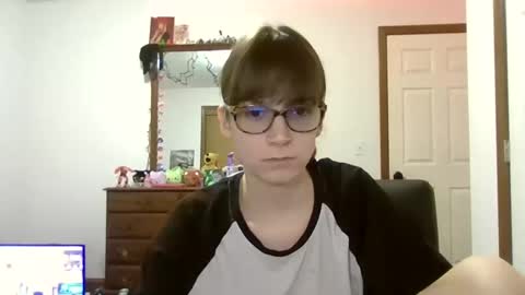 Snapshot of andrea_davenport chatting on January 19, 2025, 10:50 am andrea online show from January 19, 2025, 10:50 am