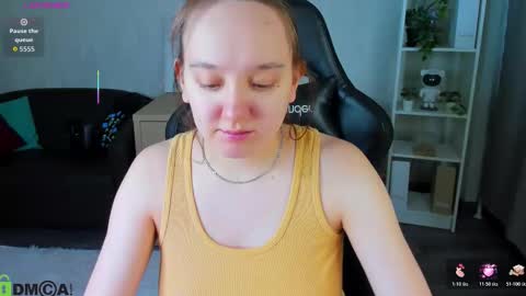 Andrea hereGMT7Mon Tue Wen ThFri Sat Su 0300am-0900am. online show from March 25, 2026, 1:00 am