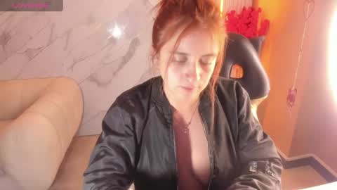 Snapshot of andrea_tasty_tf chatting on April 14, 2026, 1:28 pm andrea_tasty_tf online show from April 14, 2026, 1:28 pm