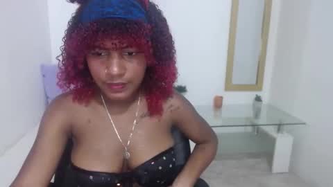 andrea_velary online show from May 15, 2026, 7:32 pm