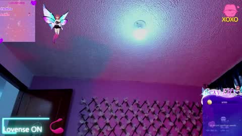 Snapshot of andreacohenz chatting on February 11, 2025, 7:27 pm andrea online show from February 11, 2025, 7:27 pm