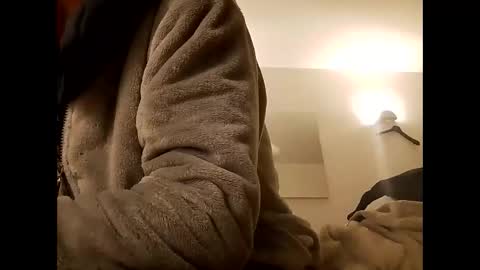 andreai1988 online show from March 29, 2026, 4:56 am