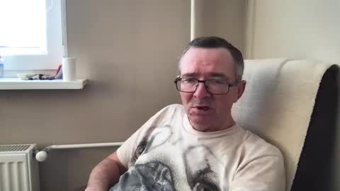 Snapshot of andreass60 chatting on February 19, 2025, 7:06 am andreass60 online show from February 19, 2025, 7:06 am