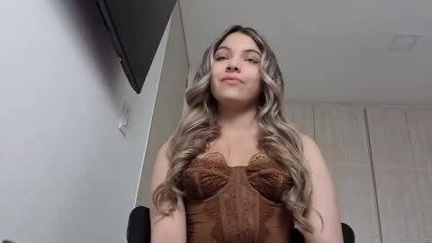 andreau 19 online show from April 11, 2026, 2:21 pm