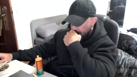 Snapshot of andrecampos87 chatting on December 16, 2025, 2:11 pm Instagram online show from December 16, 2025, 2:11 pm