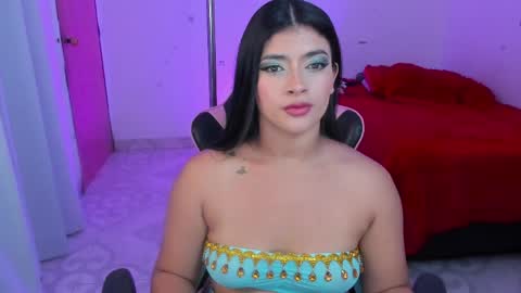 Snapshot of andreeart chatting on April 13, 2026, 5:35 am ig online show from April 13, 2026, 5:35 am